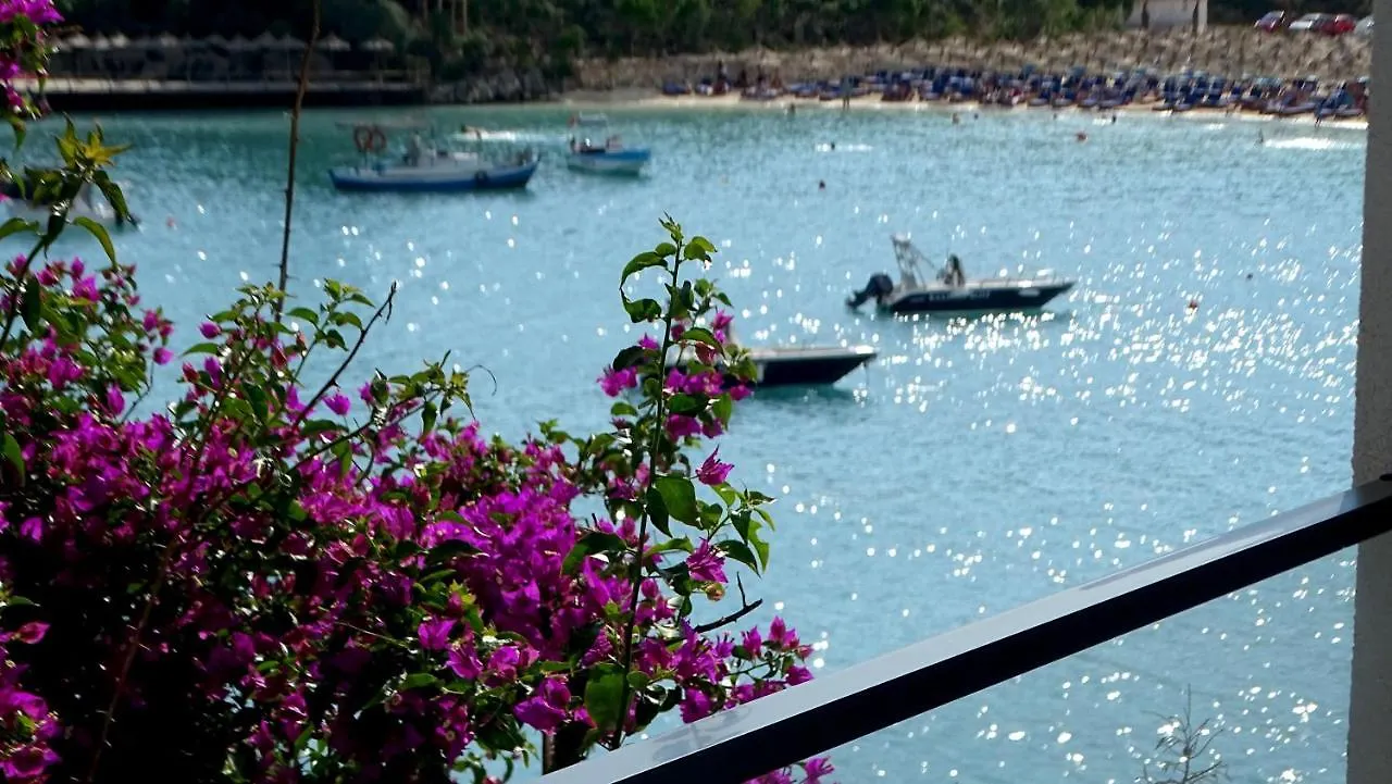 Manta Hotel Ksamil