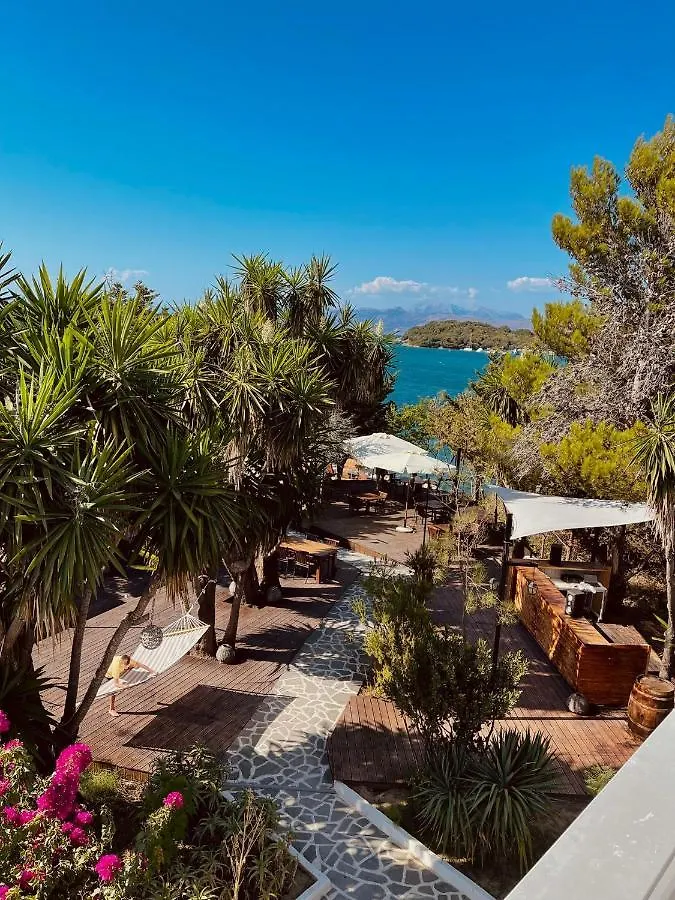 Manta Hotel Ksamil