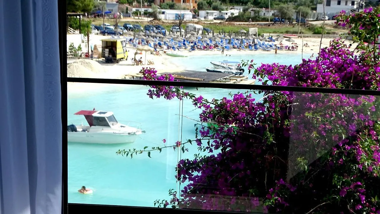 Manta Hotel Ksamil 4*,  Albania