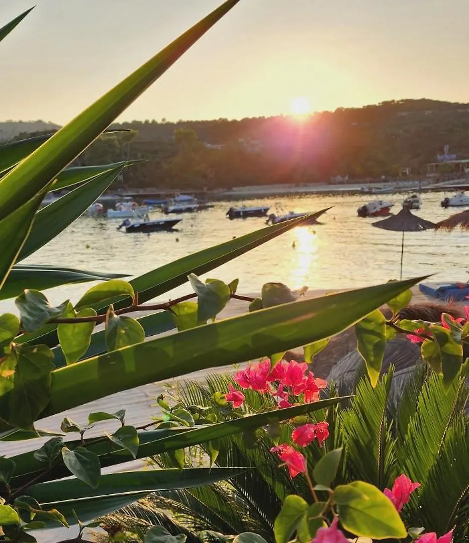Manta Hotel Ksamil Albania