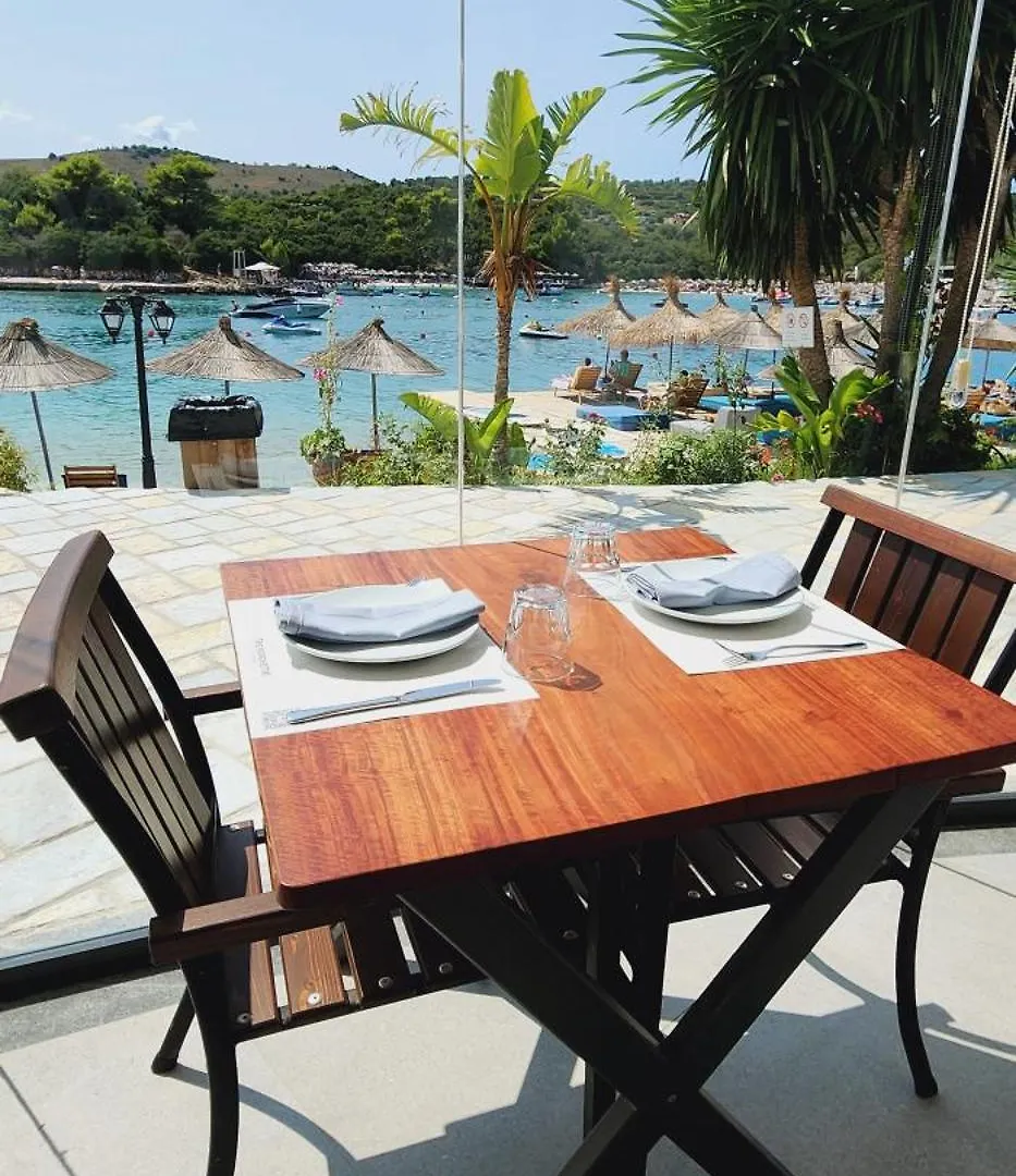 Manta Hotel Ksamil 4*,  Albania