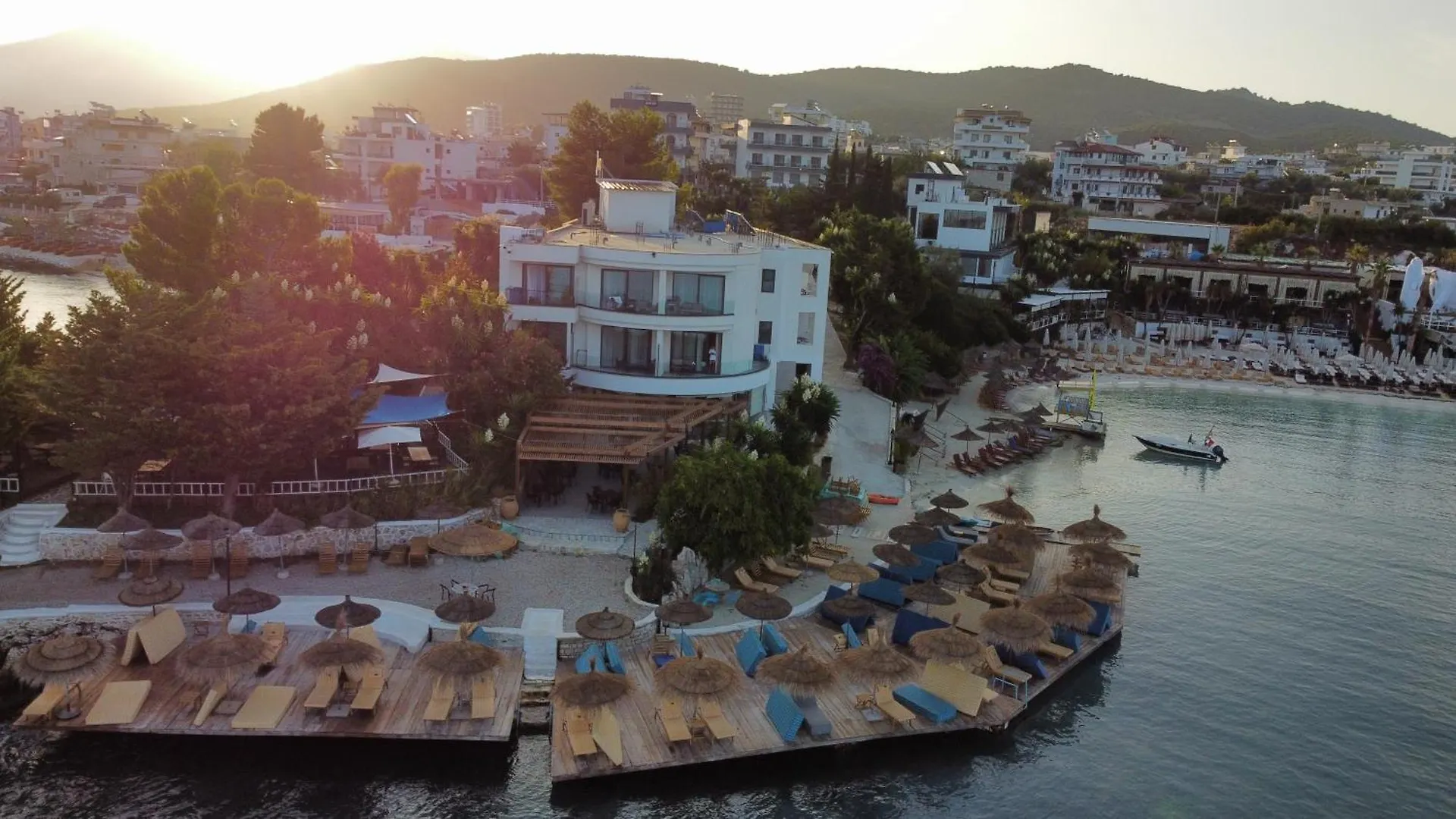 Manta Hotel Ksamil