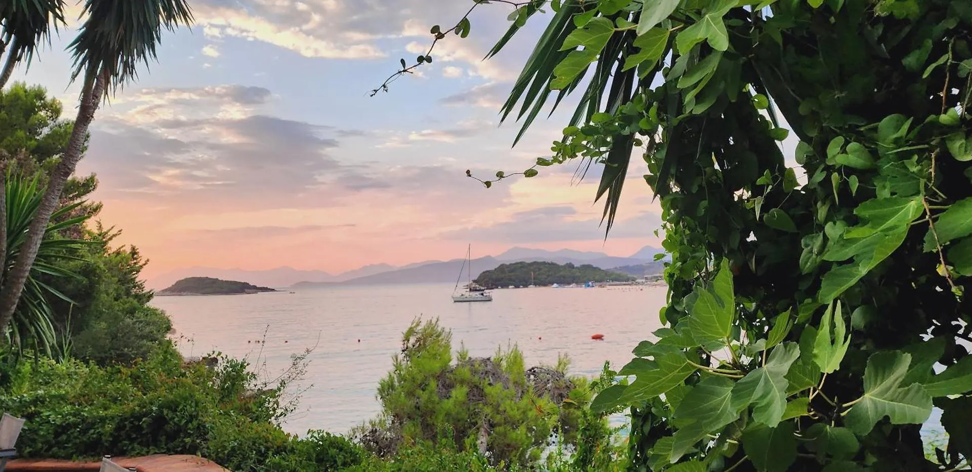 ****  Manta Hotel Ksamil Albania