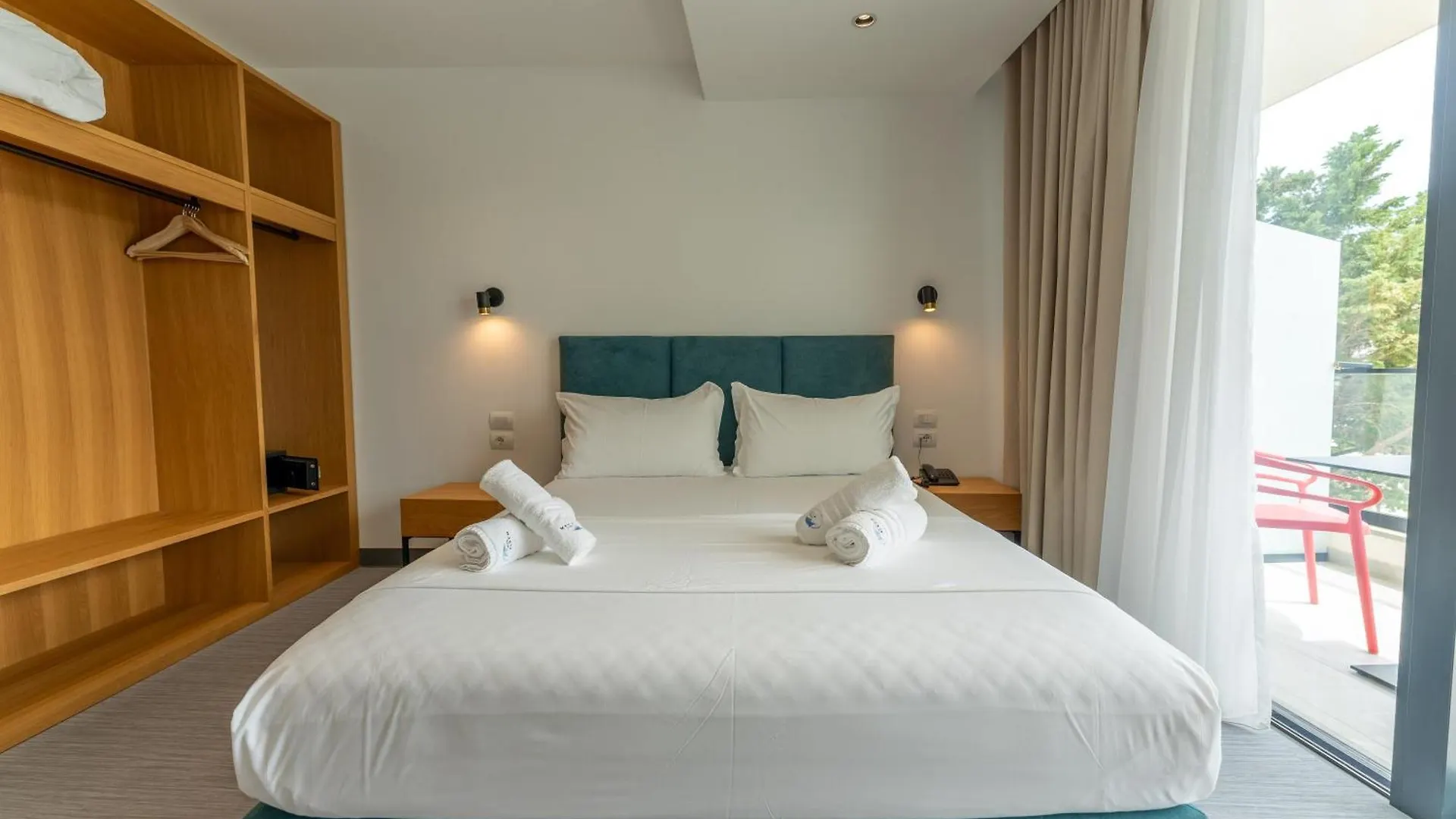 Manta Hotel Ksamil